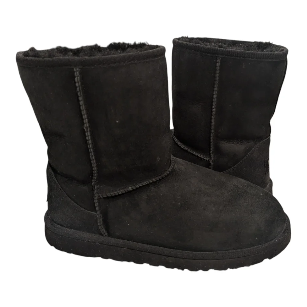 UGG Classic II Short Boots Black Suede Leather Shearling Lined Women's US Size 6